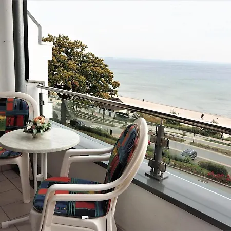 H5-57-hanseat-seeblick-und-aussenschwimmbad * Scharbeutz